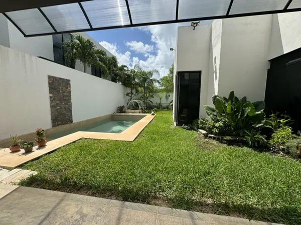 casa en venta  amueblada y equipada  merida  conkal