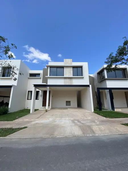 Casa en venta  zona norte   conkal  merida  yucatan