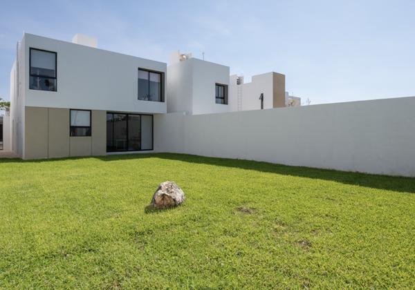 Casa en privada con amenidades en cholul merida yucatan