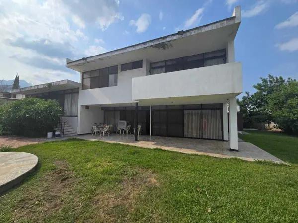 Casa en Venta en Mitras Sur en Monterrey Casa en Venta en Mitras Sur en Monterrey