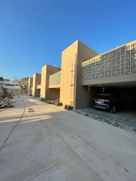 Casa  en venta  en la zona de temozón norte  merida yucatan