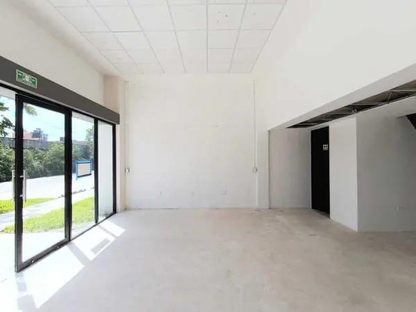 Local comercial en renta sobre carretera Progreso