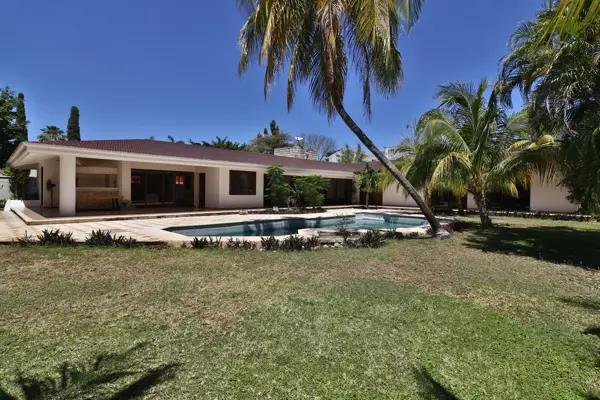 Se vende casa residencial en Montecristo Merida