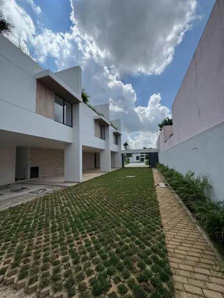 Casa en venta en temozon norte  merida yucatan
