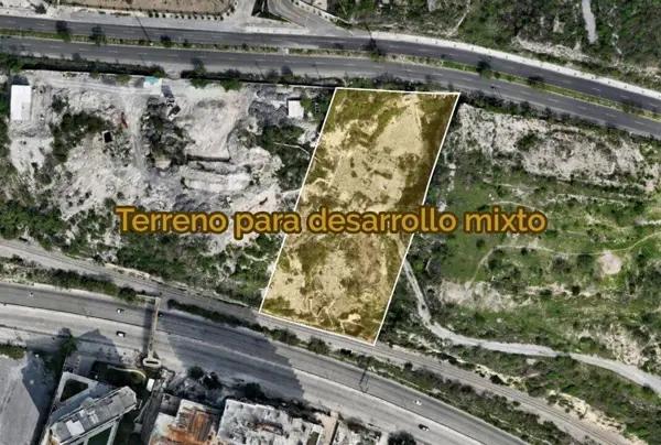 Terreno con uso de suelo mixto para desarrollo en zona Santa María Terreno con uso de suelo mixto para desarrollo en zona Santa María