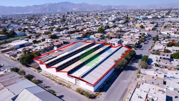 NAVE INDUSTRIAL  A 4 CUADRAS BLVD DIAGONAL REFORMA $ 39 X M2