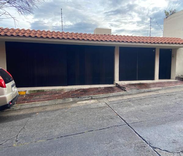 Casa en venta en la Herradura - CR2001