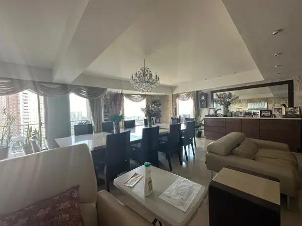 Departamento en venta en Bosques de las Lomas Residencial Luareles 444