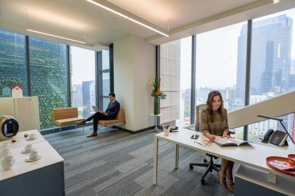 OFICINA EN RENTA EN CENTRO DE NEGOCIOS EN REFORMA LATINO, PARA 30 PERSONAS