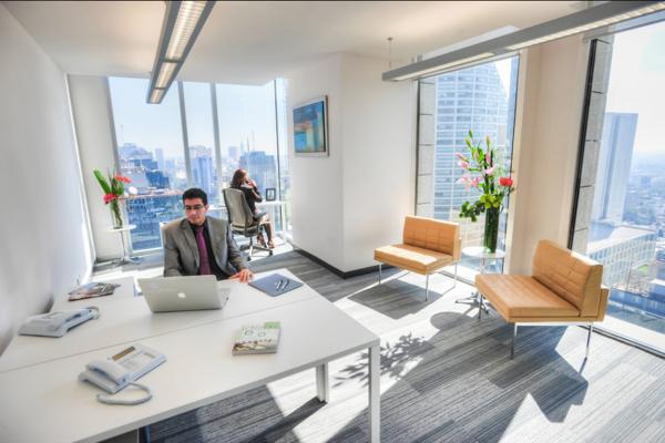 OFICINA EN RENTA EN CENTRO DE NEGOCIOS EN MAPFRE, PARA 40 PERSONAS