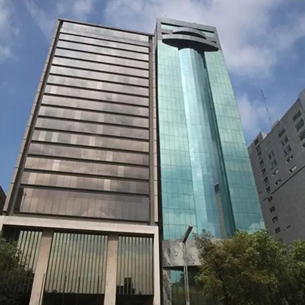 RENTA DE OFICINAS COMERCIALES EN REFORMA 840.27m2 , $327705.30 RENTA DE OFICINAS COMERCIALES EN REFORMA 840.27m2 , $327705.30