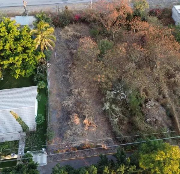 VENTA DE TERRENO (SOBRE CARRETERA) FRACC LOS VERGELES DE ATOTONILCO, MORELOS