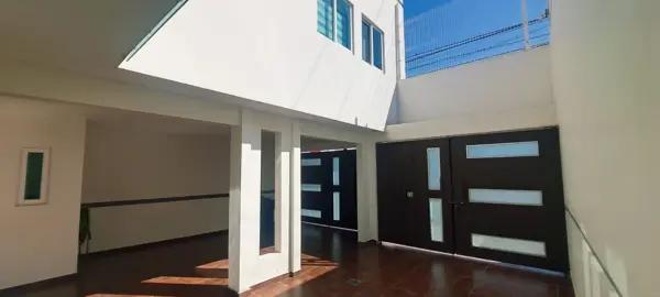 Casa en venta en Villa de las Flores 1a Sección (Unidad Coacalco), Coacalco de Berriozábal, México Casa en venta en Villa de las Flores 1a Sección (Unidad Coacalco), Coacalco de Berriozábal, México