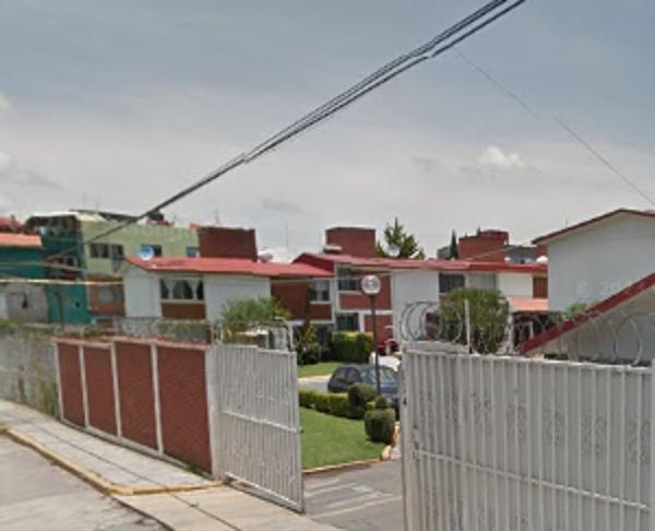 SE VENDE PROPIEDAD DE RECUPERACION BANCARIA A EXCELENTE PRECIO UBICADA EN LA RIBERA, TOLUCA EDOMEX. SE VENDE PROPIEDAD DE RECUPERACION BANCARIA A EXCELENTE PRECIO UBICADA EN LA RIBERA, TOLUCA EDOMEX.