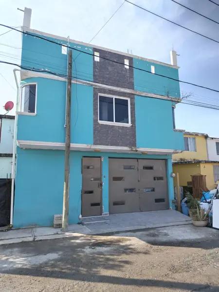 Se Vende Casa de Recuperación Bancaria en C. Cedrón, Arboledas, El llano.