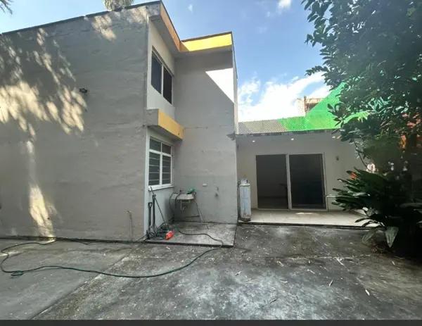 Casa en privada de 13 casas, cercana al zocalo de Jiutepec Casa en privada de 13 casas, cercana al zocalo de Jiutepec