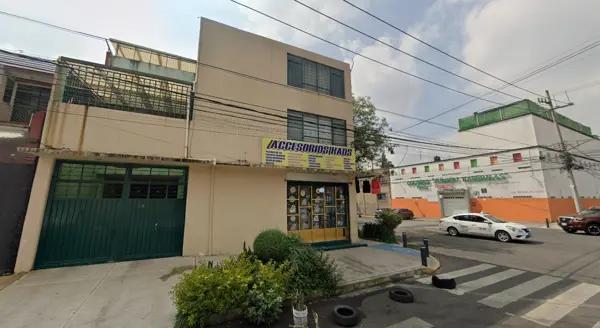 VENTA DE CASA CON LOCAL EN COLONIA AJUSCO, COYOACAN CDMX