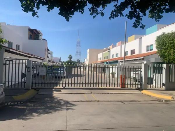 Casa en renta en Culiacán Tres Ríos, Culiacán, Sinaloa Casa en renta en Culiacán Tres Ríos, Culiacán, Sinaloa