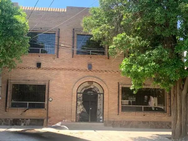 AMPLIA Y CÉNTRICA OFICINA, CON FÁCILES Y ÁGILES ACCESOS AMPLIA Y CÉNTRICA OFICINA, CON FÁCILES Y ÁGILES ACCESOS