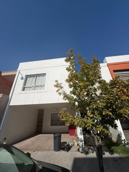Casa en renta en Reserva Anáhuac, San Nicolás de los Garza, Nuevo León