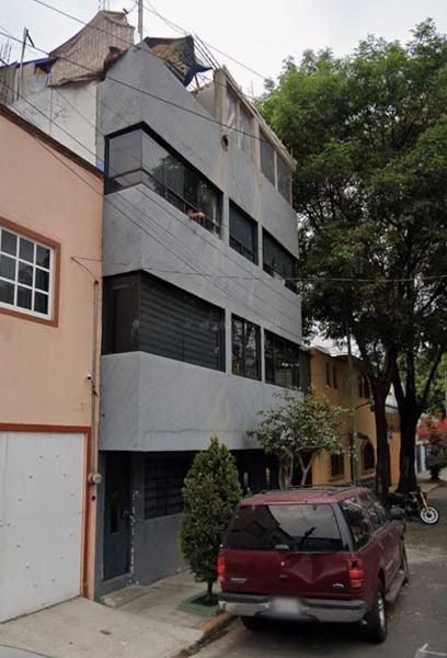 Casa en Guadalupe Insurgentes, Gustavo A. Madero, en Oportunidad para Adjudicación