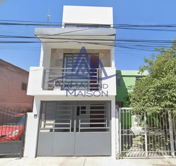 CASA EN VENTA EN VILLAS DEL REAL MORELIA MICHOACAN AD15