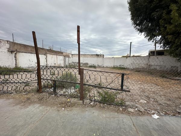 SE RENTA TERRENO EN GÓMEZ