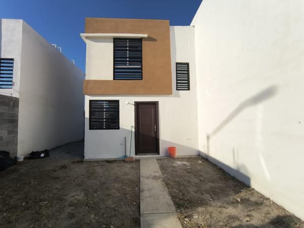 Casa en venta en Colinas del Sol, Salinas Victoria, Nuevo León