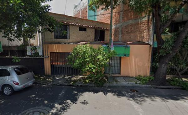 GRAN OPORTUNIDAD DE REMATE HIPOTECARIO, CASA EN COL. HOGAR Y SEGURIDAD, AZCAPOTZALCO.