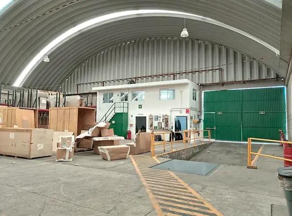 SE RENTA BODEGA EN COACALCO