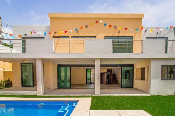 Casa en excelente zona en Cuernavaca. Casa en excelente zona en Cuernavaca.
