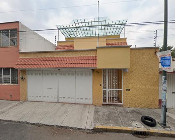 GRAN OPORTUNIDAD DE REMATE HIPOTECARIO, CASA EN COL. PETROLERA, AZCAPOTZALCO.
