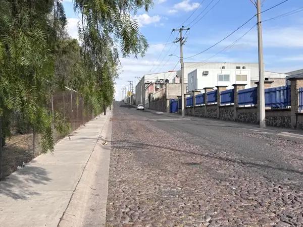 Renta de Patio de Maniobras en Parque Industrial la Noria, El Marqués, Querétaro, Acceso a Trailers