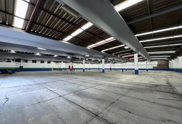 Bodega industrial en renta en Tlalnepantla: 11,176 m² y 16 andenes Bodega industrial en renta en Tlalnepantla: 11,176 m² y 16 andenes