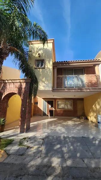 Casa en Venta en Lindavista, Torreón: Oportunidad de Propiedad Habitaciónal