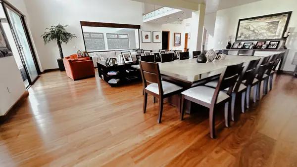 Casa en venta con doble seguridad en Lomas Country Club, Huixquilucan Edo Mex