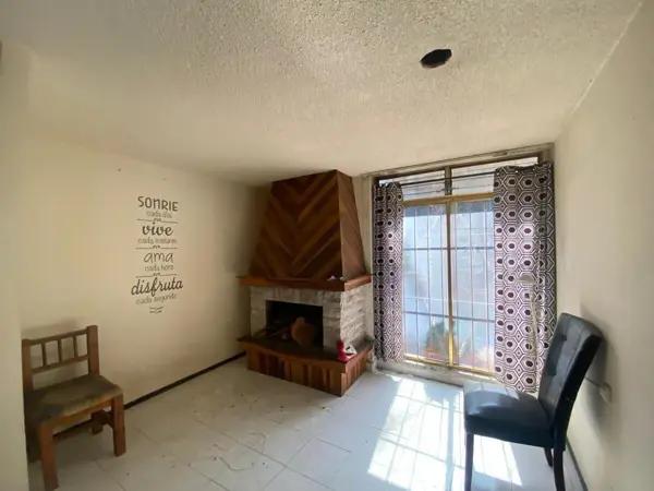 Casa para remodelar en Venta Paseos de Churubusco, Iztapalapa, CDMX.