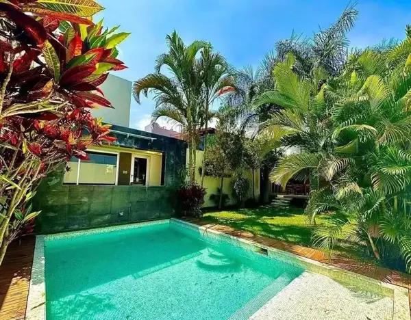Casa en Zona Dorada en venta.