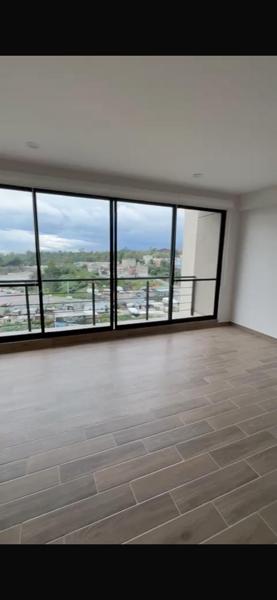 Departamento en renta con balcón en La Herradura, Huixquilucan