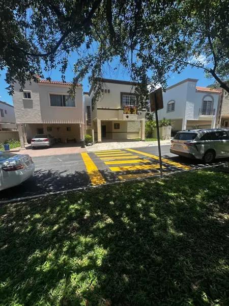 Casa en renta en La Rioja en Monterrey