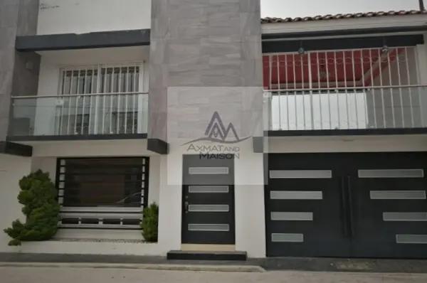 Venta de Casa en Santa María Nativitas, Calimaya - Amplia y Bien Ubicada Venta de Casa en Santa María Nativitas, Calimaya - Amplia y Bien Ubicada