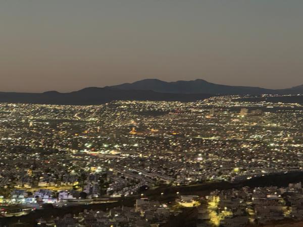 TERRENO CON VISTA ESPECTACULAR A LA CIUDAD