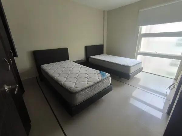 Departamento en Renta en Lagos del Sol, Amueblado