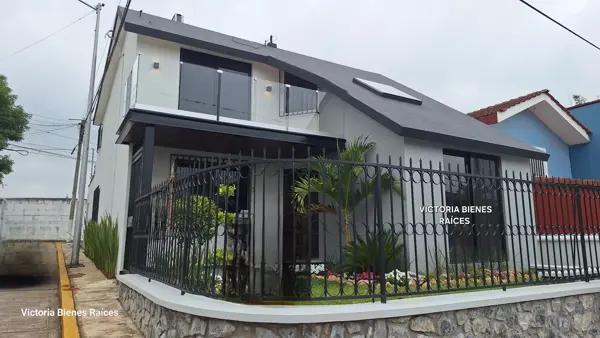 EN VENTA CON RECAMARA EN PLANTA BAJA A 2 MIN DE PLAZAS