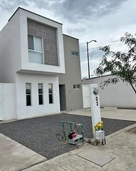 CASA EN VENTA