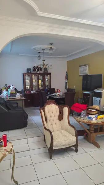 Casa en Venta en Prados Verdes, Morelia - Espaciosa y Bien Ubicada