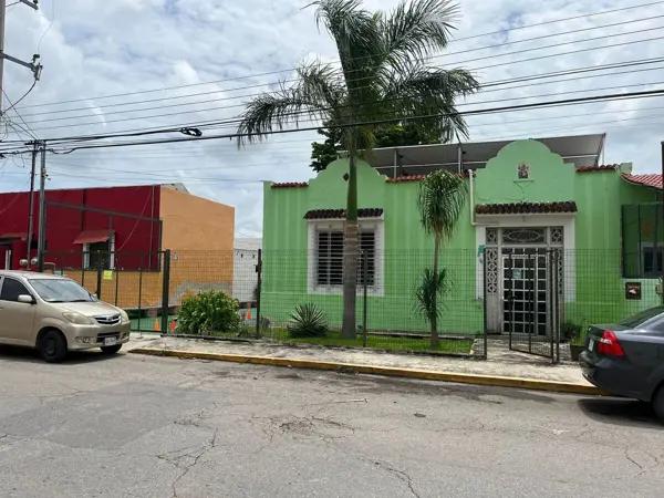 Venta de local comercial cerca del centro de Merida