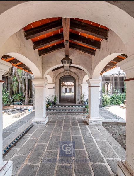 Reforma casa tipo hacienda bellísima