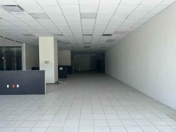 Local en PB de 440 m2 en Lomas de Chapultepec.