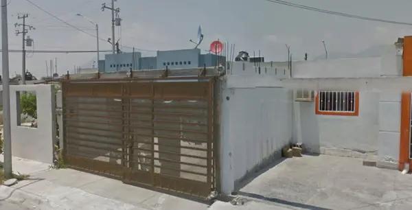 CASA EN VENTA EN BARRIO DE LA INDUSTRIA, MONTERREY, NUEVO LEÓN.